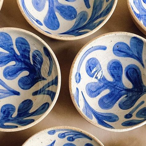 In August Company on Instagram: "Our classic Blue Leaves Ramen bowls. These bowls are hand-thrown in a small workshop in Prague and hand-drawn by Karolina." Ceramic Ramen Bowl, Ramen Bowls, Ceramics Pottery Bowls, Flat Ideas, Small Workshop, Ceramic Ideas, Ramen Bowl, Blue Bowl, Blue Leaves