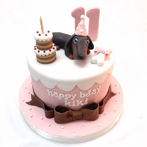 Dachshund Cake, Puppy Cake, Dog Cake Topper, Dog Birthday Cake, Dog Cakes, Themed Birthday Cakes, Dog Cake, Fancy Cookies, Cake Icing