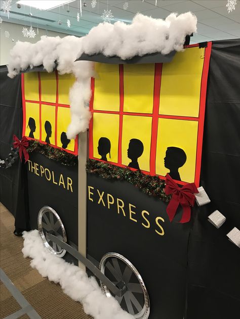 Home Alone Door Decorating Contest, Winter Classroom Door Decorations, Wonderland Classroom, Winter Classroom Door, Polar Express Christmas Party, Polar Express Theme, Classroom Door Decorations, Christmas Cubicle Decorations, Decorated Doors