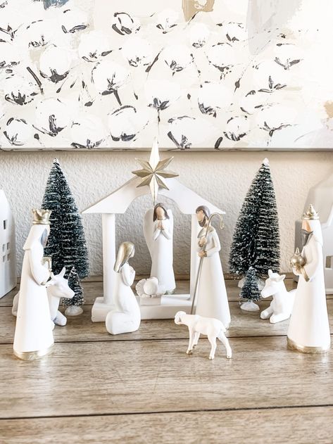 Nativity Home Decor, Modern Nativity Scene, Nativity Ideas Decoration, Nativity Sets, Neutral Nativity Scene, Modern Nativity, Minimal Nativity Scene, Nativity Decor, Minimalist Nativity Set