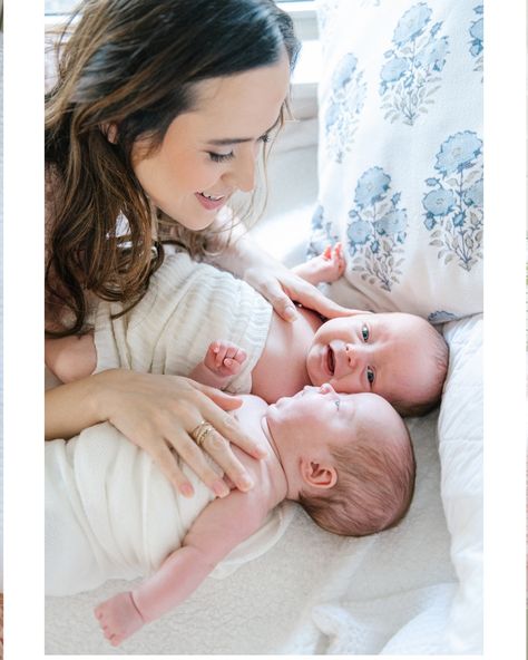 Still in love and admiring this twin newborn session! Mom and her twins’ cuddles! Twins Newborn, Twin Newborn, Newborn Twins, Still In Love, Single Mom, Newborn Session, Twins, In Love, Quick Saves