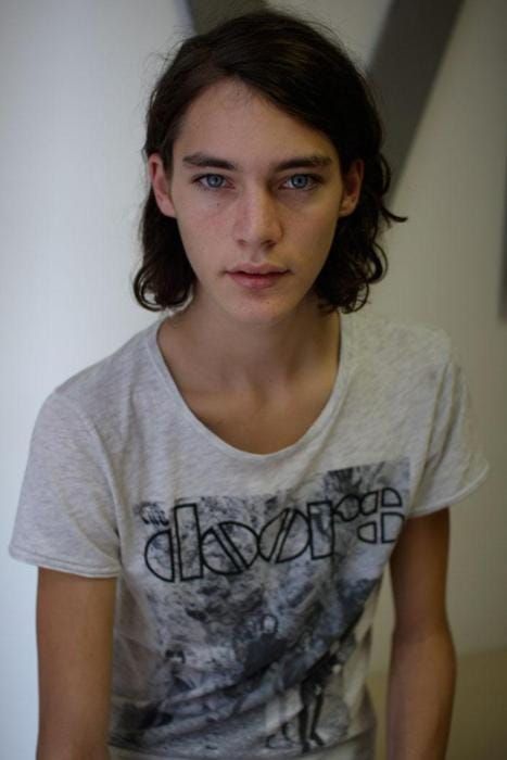 Jaco Van Den Hoven Jaco Van Den Hoven, Androgynous People, Trendy Mens Fashion, Boys Long Hairstyles, Mens Trendy Outfits, Best Mens Fashion, Jaco, The Shade, Male Beauty