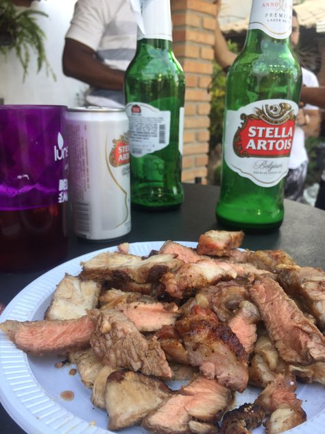 #churrasco Beer Bong, Alcohol Party, Food Snapchat, Party Drinks, Fake Story, Wasting Time, Grilling Recipes, Aesthetic Food, Rio De Janeiro