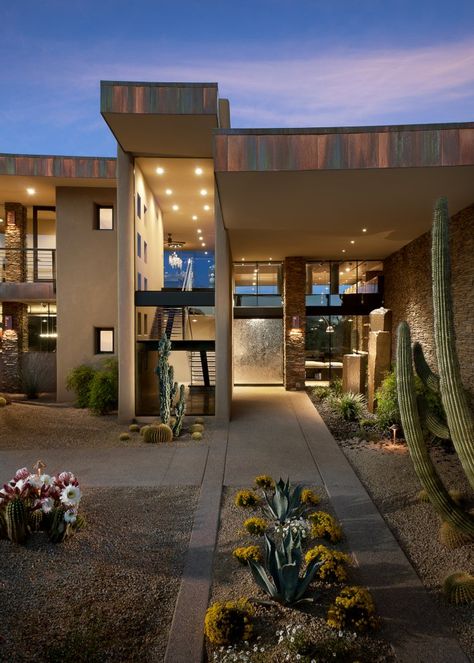 Striking contemporary home in the Arizona desert Contemporary homes www.altosdelosmonteros.com ask for next villa E27 Southwestern Entryway, Southwestern House, Modern Desert, Contemporary Exterior, Entry Way Design, Landscape Designs, Desert Homes, Ideas Pictures, Modern Exterior