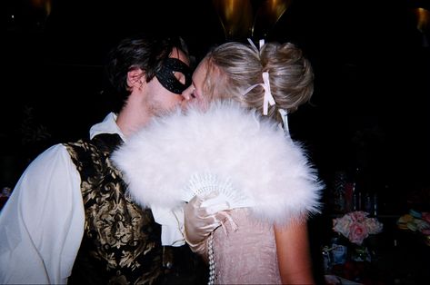 Marie Antoinette Birthday Party Pink Marie Antoinette, Masquerade Aesthetic, Marie Antoinette Party, Me And Him, 18th Birthday Party, Bday Girl, Halloween Inspo, Masquerade Party, Marie Antoinette