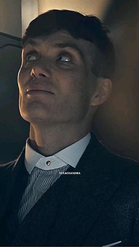 Sigma Video, Thomas Shelby Peaky Blinders, Peaky Blinders Series, Peaky Blinders Characters, Peaky Blinders Wallpaper, Peaky Blinders Tommy Shelby, Peaky Blinders Quotes, Soccer Inspiration, Tommy Shelby