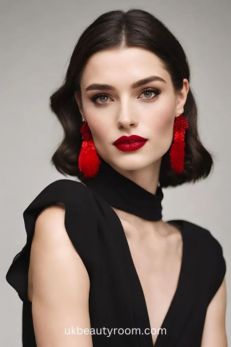 Black Velvet Dress Makeup Look, Makeup Looks For Black Dress Classy, Black Dress Makeup Look, Make Up For Black Dress Night, Black Dress Makeup Ideas, Red Accessories Outfit, Black Tie Makeup, Makeup Knowledge, Dark Lipstick Shades