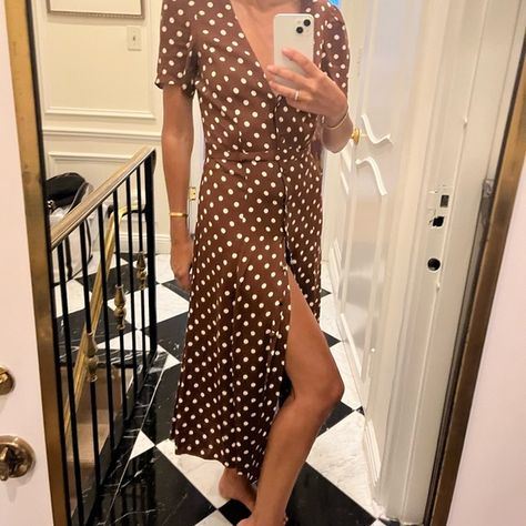 Reformation brown polka dot dress size XS Polka Dot Dress Outfit, Brown Polka Dot Dress, Faithful The Brand, Brown Polka Dots, Dress Looks, Reformation Dresses, Brown Dress, Polka Dot Dress, Dot Dress