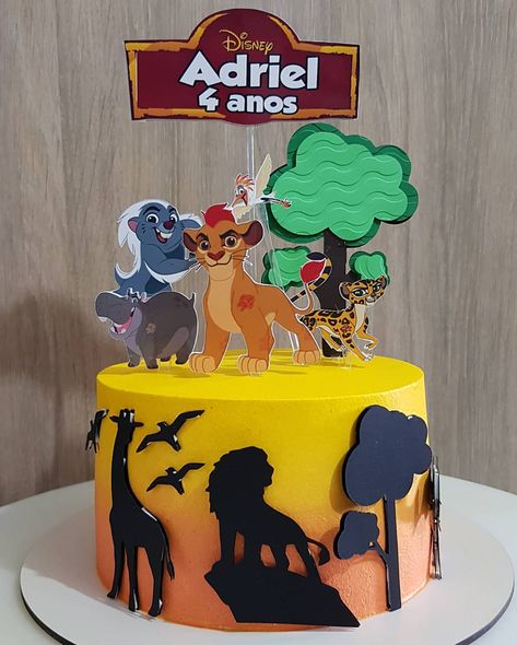 ARA RÚBIA  👩‍🍳💕 no Instagra Lion Guard Cake, Lion King Party Decorations, Lion Guard Party, Lion King Birthday Party Ideas, Blaze And The Monster Machines Party, Lion King Party, Pin Up Drawings, Lion King Birthday, Lucky 7