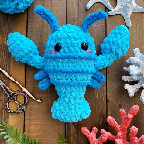 Crochet Arigami Patterns Free, Easy Crochet Animals For Beginners, Crochet Diys, Crochet Pets, Whimsical Crochet, 2023 Crochet, Blue Lobster, Plush Crochet, Easy Crochet Animals