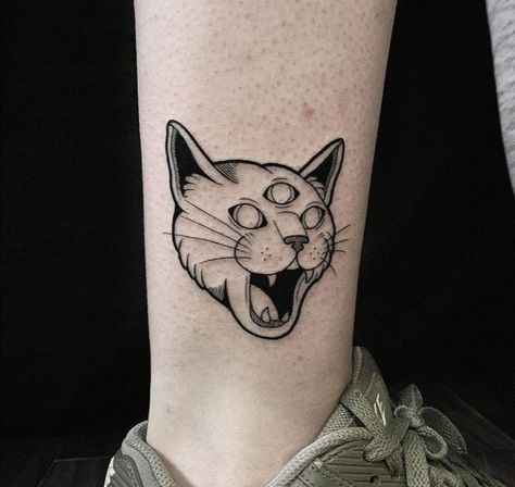 Cat Face Tattoos, Traditional Black Tattoo, Black Cat Anime, Full Sleeve Tattoo Design, Scary Tattoos, Tattoo Graphic, Memorial Tattoo, Horror Tattoo, Modern Tattoos