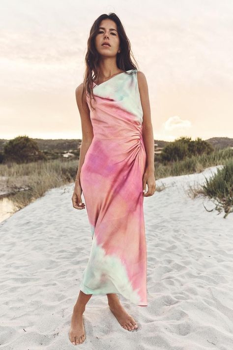 Summer Tie Dye, Zara Collection, Beautiful Maxi Dresses, Dye Dress, Tie Dye Maxi, Split Maxi Dress, Split Dress, Satin Maxi, Tie Dye Dress