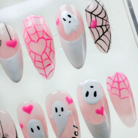 Creepy Cute Nails, Cutesy Nails, Halloween Nails Easy, Cute Halloween Nails, Nails Easy, Spooktacular Halloween, Nail Stuff, Halloween Designs, Creepy Cute