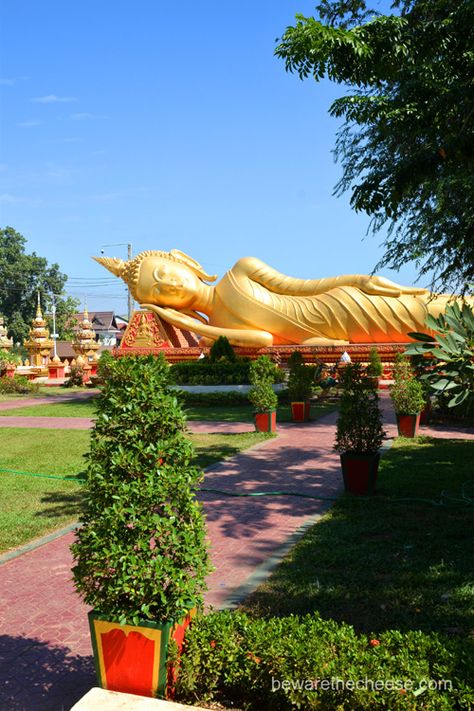 Reclining #Buddha at #PhaThatLuang in #Vientiane #Laos. - www.bewarethecheese.com #photography #travel #Asia #SouthEastAsia Southeast Asia Aesthetic, Laos Aesthetic, Laos Temple, Theater Tech, Laos Culture, Vientiane Laos, Laos Travel, Summer Vision, Reclining Buddha