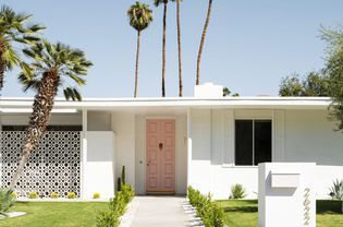 Palm Springs Landscaping, Orange Front Doors, Large Driveway, Front Walkway, Small Front Yard, Large Flower Pots, Lawn Art, Garden Stand, Landscaping With Large Rocks