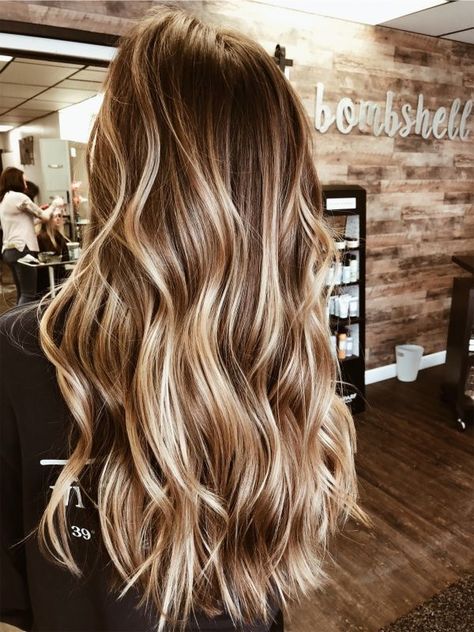 2023 Hair, Gorgeous Hair Color, Blonde Hair Inspiration, Fun Hair, Blonde Hair Looks, Good Hair, Brown Blonde Hair, Hair Dye Colors, Hair Inspiration Color