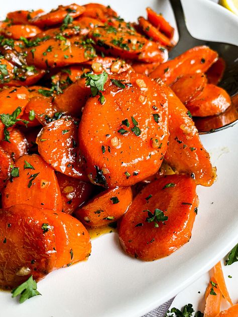 Stovetop Carrots, Recipes Stove Top, Carrots Recipes, Honey Glazed Carrots Recipe, Carrot Recipes Side Dishes, Glazed Carrots Recipe, Candied Carrots, Honey Glazed Carrots, Eating Carrots