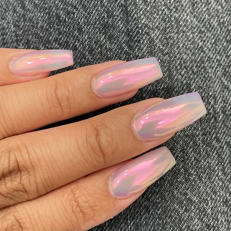 Clear Opal Nails, Iridescent Nails Coffin, Irrdesent Nails, Oyster Chrome Nails, Iridescent Pearl Nails, Iridescent Square Nails, Light Purple Iridescent Nails, Iredecent Nails Ideas, Irradecent Nail Designs