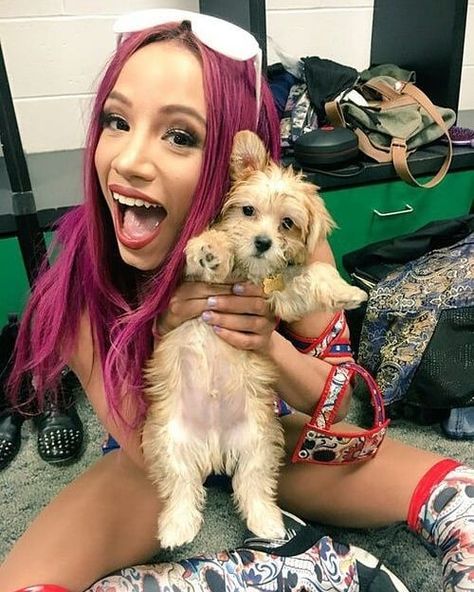 Goodnight😴💜 Feminine Devine, Wwe Backstage, Wrestlemania 29, Mercedes Kaestner Varnado, Bullet Club, Wwe Sasha Banks, Eddie Guerrero, Wrestling Stars, Wwe Female Wrestlers