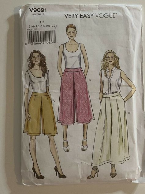 Pant Illustration, Culottes Pants, Culotte Pants, Vogue Sewing, Vogue Sewing Patterns, Sweet Lady, Vogue Patterns, Vintage Sewing Patterns, Vintage Sewing