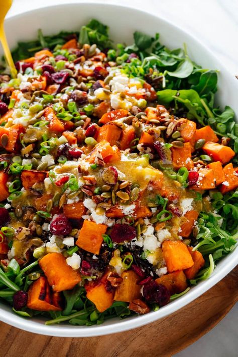 Arugula Sweet Potato, Potato Arugula Salad, Sweet Potato Arugula, Salad With Ginger Dressing, Salad Sweet Potato, Wild Rice Salad Recipe, Salad Snacks, Sweet Potato Salad Recipe, Sweet Potato Salad