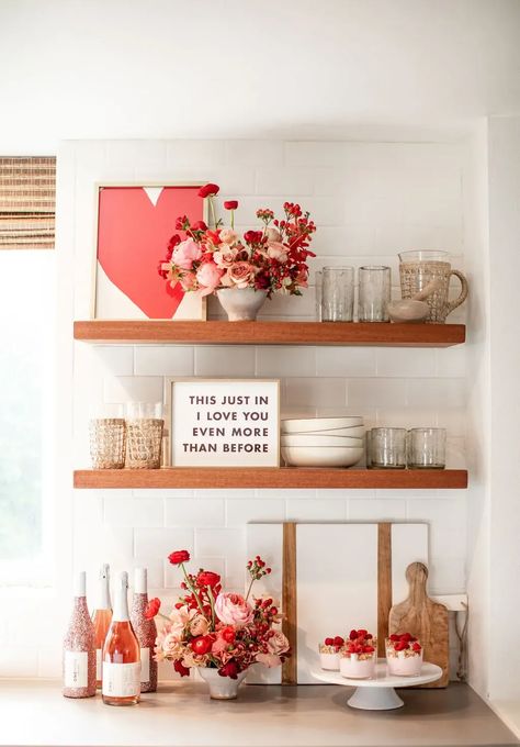 Elevate your kitchen with love using these inspiring Valentine's Day decor ideas. Transform your space into a haven of romance and culinary delight. Vday Decor, Valentine Day Boxes, Creative Valentines, Valentines Party, Romantic Valentine, Valentines Day Party, Holiday Inspiration, Valentines Day Decorations, Holiday Home Decor