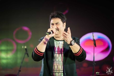 Kumar Sanu Photo, Durga Photo, Maa Durga Photo, Good Morning Love Gif, Romantic Photo, Streak Ideas, Kumar Sanu, Snap Streak Ideas Easy, Green Background Video