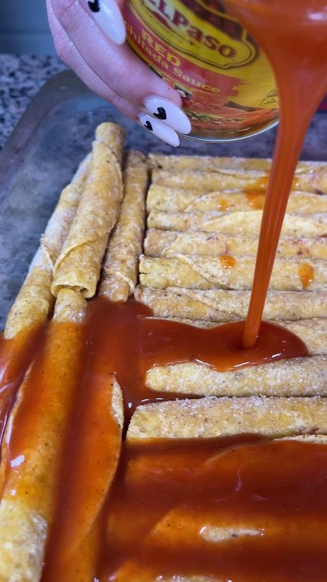 Frozen Beef Taquitos Recipe, Recipe Using Frozen Taquitos, Easy 1 Pan Dinners, Easy Enchiladas With Frozen Taquitos, Frozen Taquito Enchiladas, Taquitos Enchilada Casserole, Frozen Taquitos Recipes, Taquitos Casserole, Kristin’s Friends Recipes