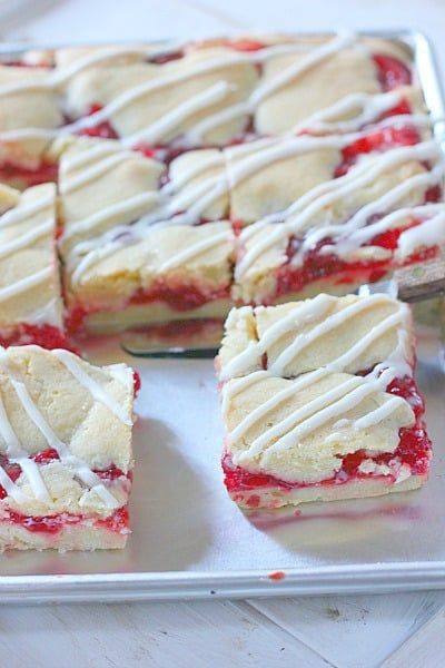 Cherry Pie Filling Recipes Easy, Cherry Pie Bars Recipe, Cherry Pie Filling Recipes, Cherry Pie Bars, Cherry Bars, Cherry Pie Recipe, Pie Bar Recipes, Canning Cherry Pie Filling, Pie Filling Recipes