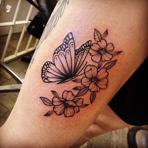 Butterfly Flower Leg Tattoo, Butterfly Foot Tattoo, Flower Leg Tattoos, Maching Tattoos, Full Hand Tattoo, Flower Tattoo Ideas, Butterfly Tattoos For Women, Small Pretty Tattoos, Tasteful Tattoos