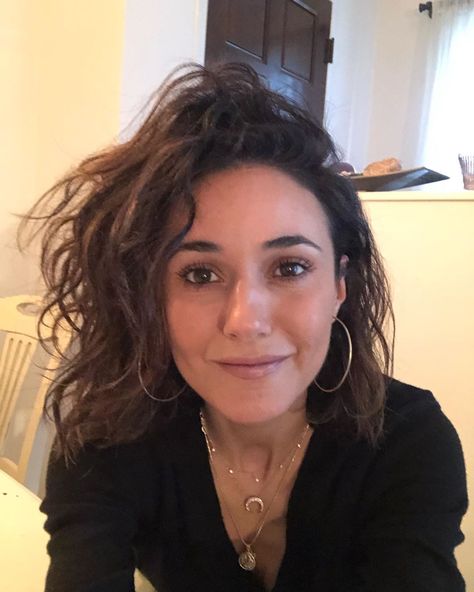 Emmanuelle Chriqui on Instagram: “I washed my hair and put some make up on in hopes of putting a little pep in my step.. it’s been a looong week friends, for all of us. As…” Cameron Douglas, Chloe Bennett, 30 Day Plank Challenge, Emmanuelle Chriqui, Best Actress Award, Becoming An Actress, Spaghetti Strap Mini Dress, Adam Sandler, Girl Celebrities