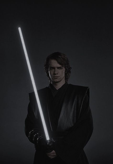 Star Wars Art Aesthetic, Anakin Skywalker Poster, Anakin Wallpaper Iphone, Anakin Skywalker Wallpaper Aesthetic, Anakin Skywalker Lockscreen, Anikan Skywalker Wallpaper, Star Wars Wallpaper Anakin, Star Wars Profile Picture, Anakin Wallpaper