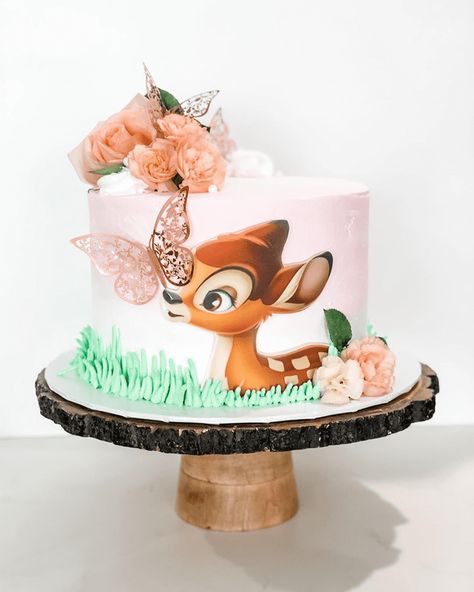 Disney Themed Baby Shower Ideas, Disney Themed Baby Shower, Bambi Cake, Bambi Birthday, Themed Baby Shower Ideas, Baby Shower Girl Diy, Bambi Baby, Girl Shower Themes