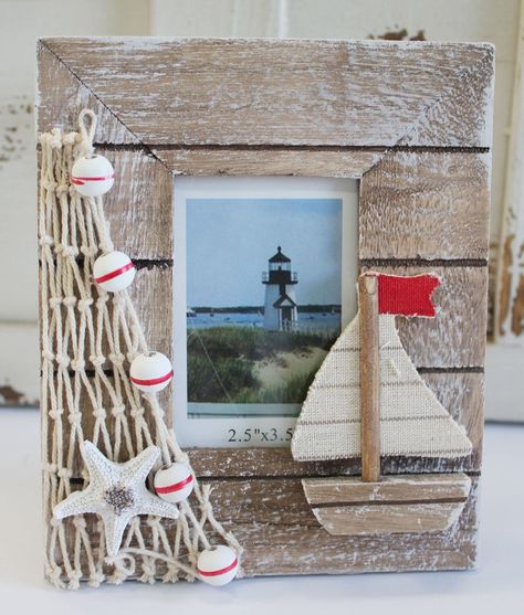 Coastal Photo Frames, Sailboat Decor, Nautical Home Decor, Nautical Crafts, Nautical Home, Rustic Wood Signs, Framing Photography, Salou, Beach Crafts