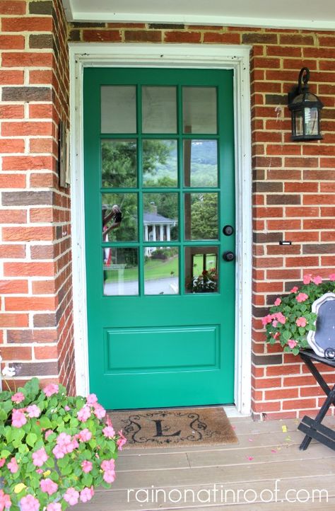 Rancher House, Bold Front Door Colors, Rancher Homes, Bold Front Door, 1940s House, Teal Front Doors, Green Front Door, Grey Front Doors, Rustic Front Door