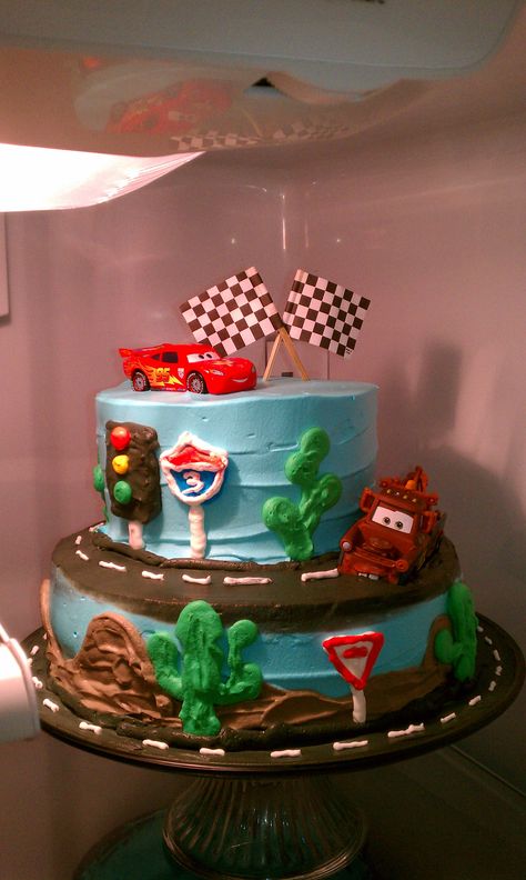 Cars Cake Radiator Springs Birthday Cake, Baker Baker, Cars Cake, Movie Cakes, Radiator Springs, Car Party, Spring Cake, Cars Party, Car Cake