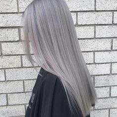 Ombre Hair Black Women, Color Ombre Hair, Brazilian Straight Hair Weave, Straight Hair Weave, Grey Hair Wig, Grey Ombre Hair, Brazilian Human Hair Weave, Straight Weave Hairstyles, Brazilian Straight Hair