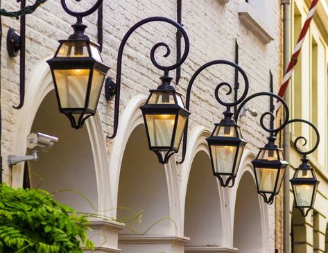 Wall Lights Uk, Landscape Lighting Design, Lighting Uk, Modern Outdoor Lighting, Exterior Wall Light, Street Lights, Lighting Guide, Teak Outdoor, Outdoor Landscaping