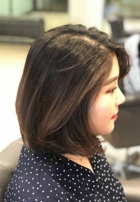 Volume Rebond, Rebonding Hair, Korean Curtain Bangs, Korean Medium Hair, Kpop Short Hair, Curtain Bangs Medium Hair, Bangs Medium Hair, Hair Korean, Style Bob