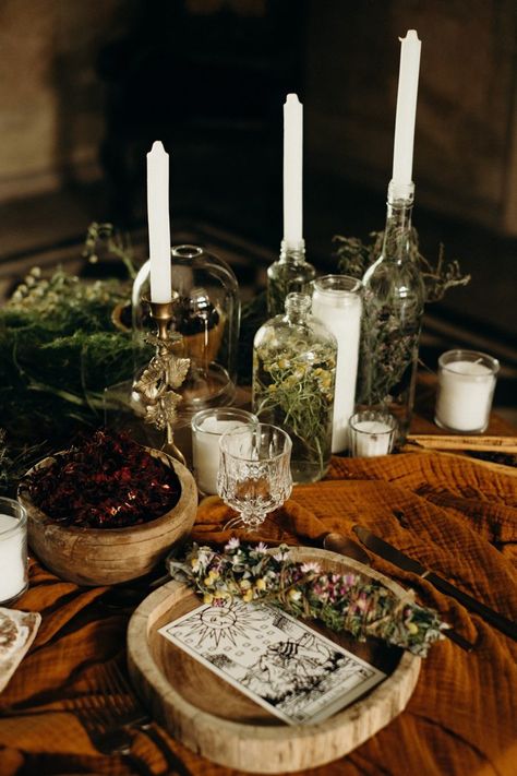 Witchy Wedding Table Setting, Mystical Fairy Wedding, Pagan Wedding Table Decor, Green Witch Wedding Ideas, Spiritual Wedding Decor, Witchy Wedding Ceremony Decor, Pagan Bridal Shower Ideas, Witch Wedding Centerpieces, Fairy Witch Wedding