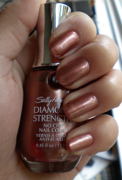 Sally Hansen Diamond Strength ANTIQUE BRONZE Sally Hansen Diamond Strength, Pretty Nail Polish Colors, Sally Hansen Nail Polish, Uk Nails, No Chip Nails, Sally Hansen Nails, Pretty Nail Polish, Color Chip, Sally Hansen