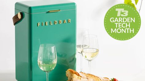 Keep cool and carry on with the Fieldbar Drinks Box Cooler Retro Drinks, Outdoor Cinema, Cooler Designs, Cooler Box, Cool Box, Beverage Cooler, Garden Parties, Keep Cool, Number Two