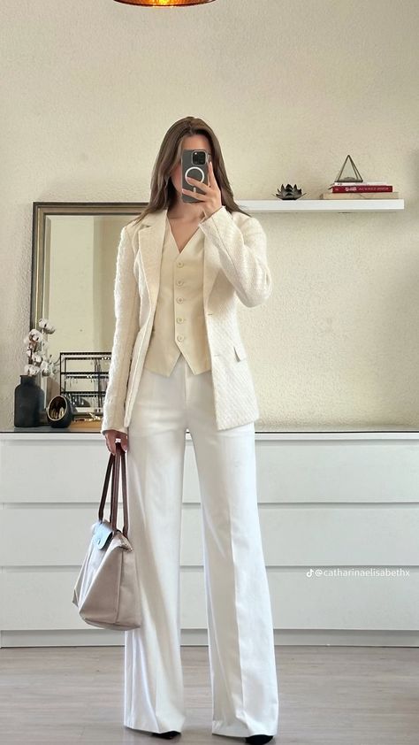 Old Money Outfits Aesthetic, Travel Outfits For Women, Elegant Outfit Classy, Business Casual Outfits For Work, Travel Outfits, Fall Outfit Ideas, Classy Work Outfits, Fashionista Clothes, Stylish Work Outfits