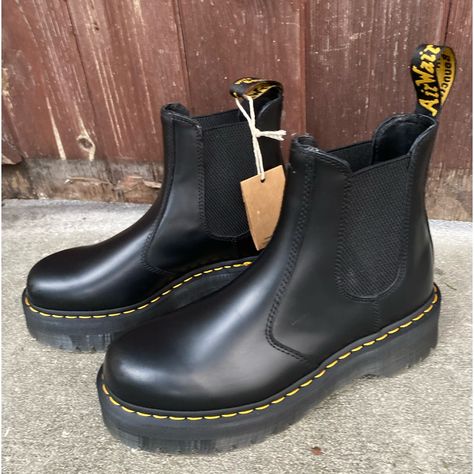 Dr Martens 2976 Quad Chelsea Platform Slip On Boots / Airwair Unisex Ladies 10/ Mens9 Smooth Leather Brand New! Excellent Condition Doc Martens Slip On, Dr Martens Quad, Chelsea Platform Boots, Dr Martens 2976 Quad, Dr Martens 2976, Doc Martens Boots, Martens Boots, Slip On Boots, Black Chelsea Boots