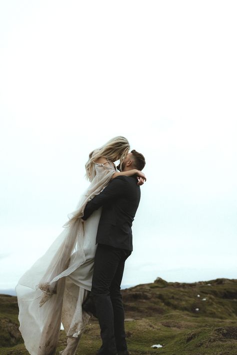 Adventurous Old Man of Storr Elopement Inspiration in the Quiraing Mountains || Isle of Skye, Scotland Isle Of Skye Wedding Elopements, Photographer Meme, Wedding Photography Display, Scottish Elopement, Scotland Elopement, Isle Of Skye Scotland, Designer Wedding Shoes, Epic Wedding, Skye Scotland