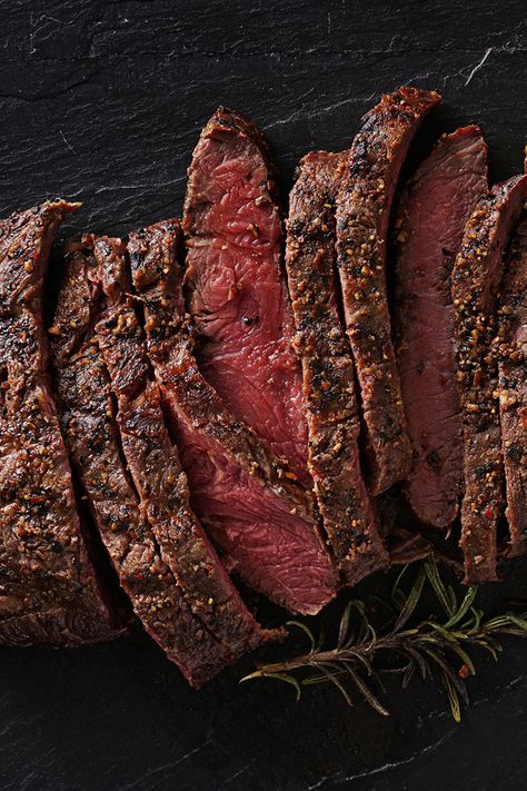 Flat Iron Steak Recipes, Best Cut Of Steak, Balsamic Marinade, Hanger Steak, Tenderloin Steak, Flat Iron Steak, Steak Cuts, Perfect Steak, Steak Marinade