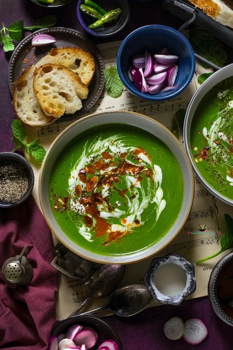 Palak Shorba Spinach Soup Veg Soup Recipes, Spinach Soup Recipe, Veg Soup, North Indian Recipes, Spinach Soup, Kitchen Recipe, Cuisine Recipes, Indian Spices, Quesadillas