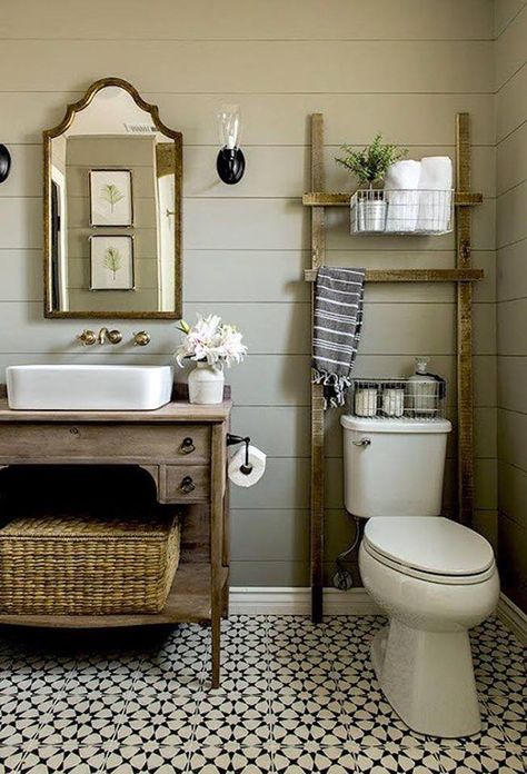 White Grout, Farmhouse Bathroom Design, Stil Rustic, Decor Baie, Modern Farmhouse Bathroom, Bathroom Design Decor, Downstairs Bathroom, Upstairs Bathrooms, Bathroom Redo