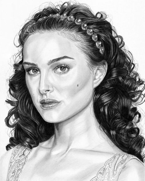 Karen Hinson - Star Wars Padme Amidala Padme Drawing, Star Wars Art Drawings, Star Wars Padme Amidala, Assassin's Blade, Padmé Amidala, Star Wars Padme, Pencil Drawings Of Girls, Drawing Stars, Padme Amidala