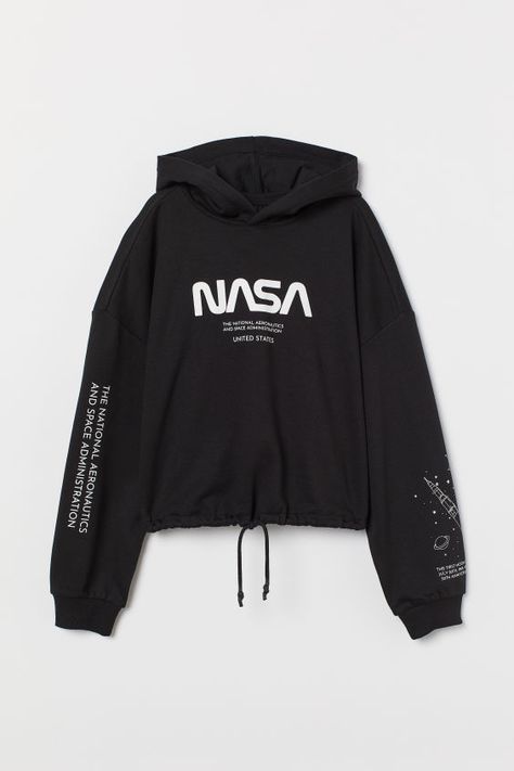 Eboy Aesthetic Outfits Girl, Nasa Aesthetic, Eboy Aesthetic Outfits, Nasa Clothes, Nasa Hoodie, Aesthetic Hoodies, Hoodies Aesthetic, Black Holes, Stylish Hoodies